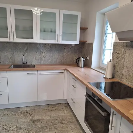 Modern & Gemuetlich Xl Linden (Hessen)